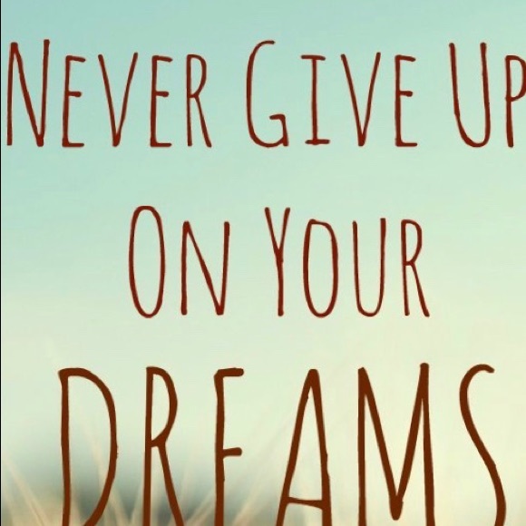 Meet your Posher, Kelly - Picture 3 of 3